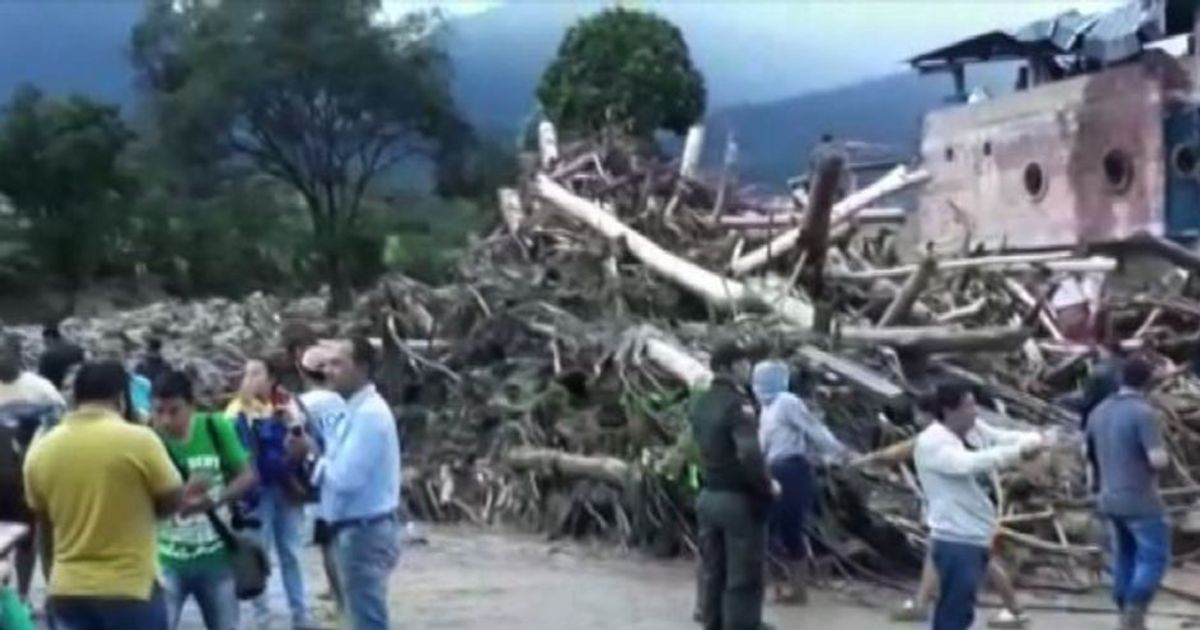 Frane in Colombia, 23 morti e centinaia di dispersi