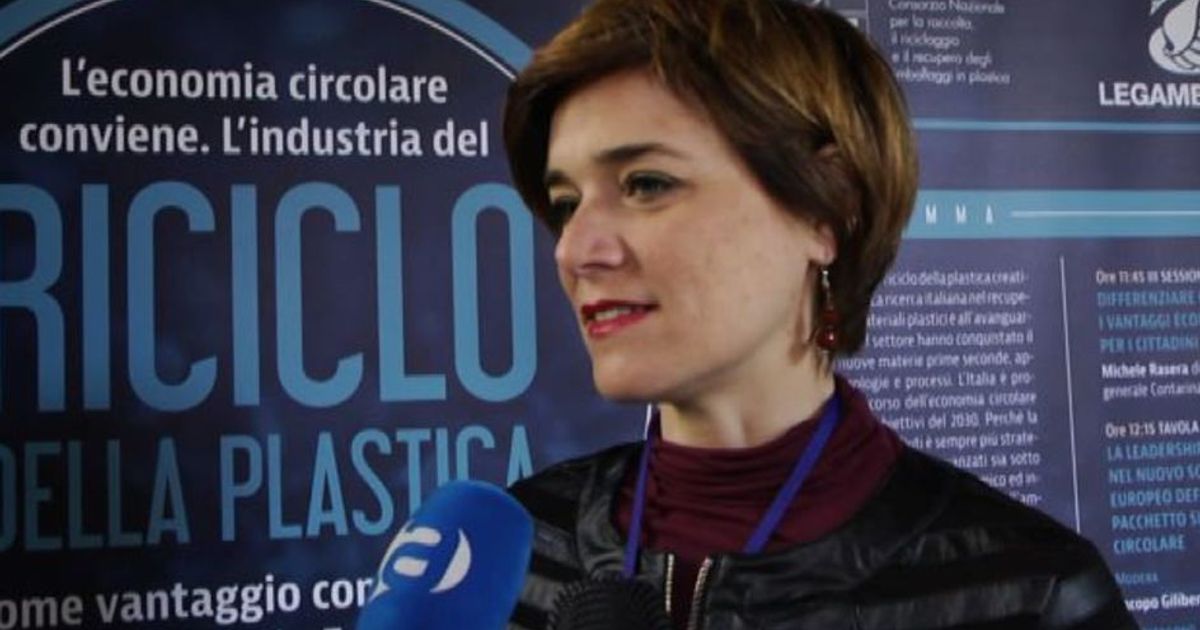Ambiente, Muroni: sfida è costruire modello economico alternativo