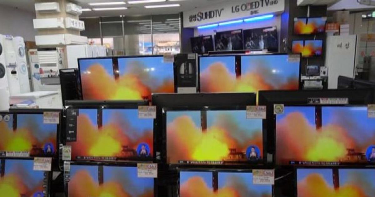 L’ultima provocazione di Pyongyang: missile nel Mar del Giappone