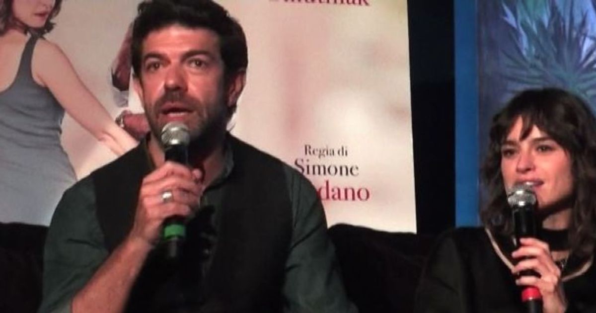 “Moglie e marito”, Favino nel corpo di Kasia, per capire le donne