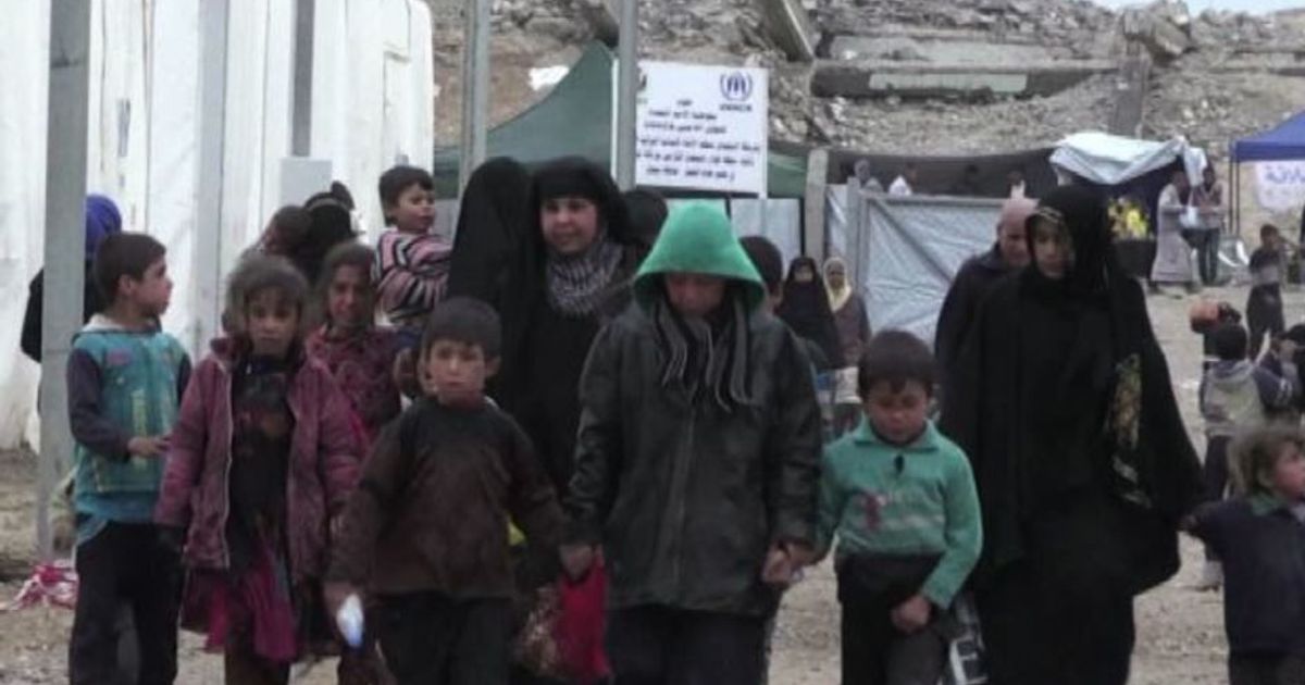 Iraq, dentro il campo profughi di Hammam al-Alil a Mosul