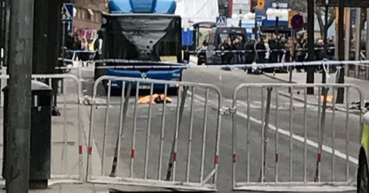 Svezia, due arresti dopo l’attacco a Stoccolma: 4 i morti