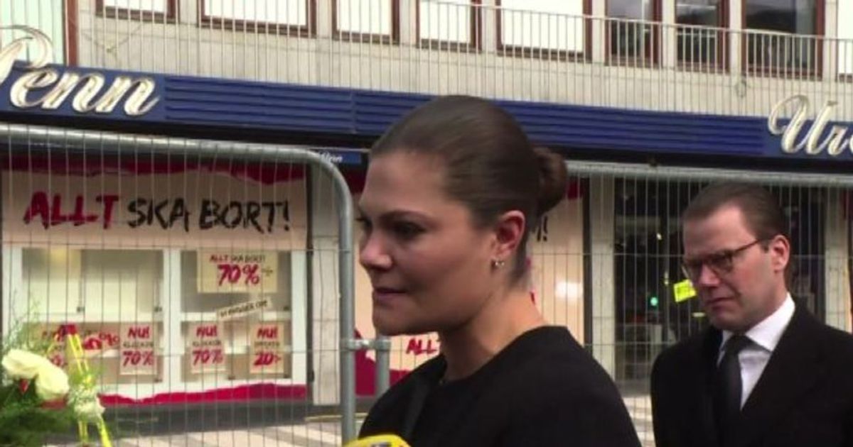 Stoccolma, la principessa Vittoria rende omaggio alle vittime