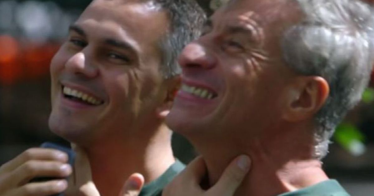 Cattelan, chiunque esso sia: un documentario debutta a New York