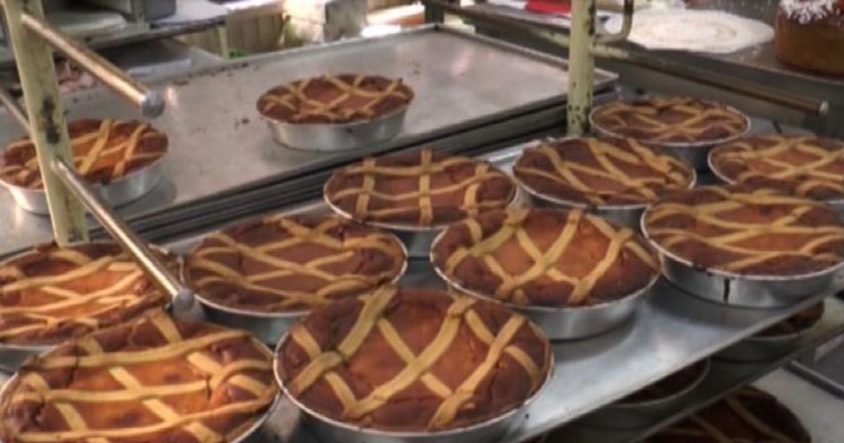 Casatiello e pastiera, il re e la regina delle tavole di Pasqua
