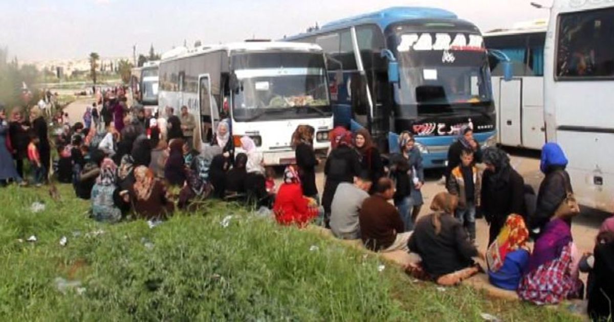 Siria: attacco kamikaze contro civili in fuga, almeno 24 morti