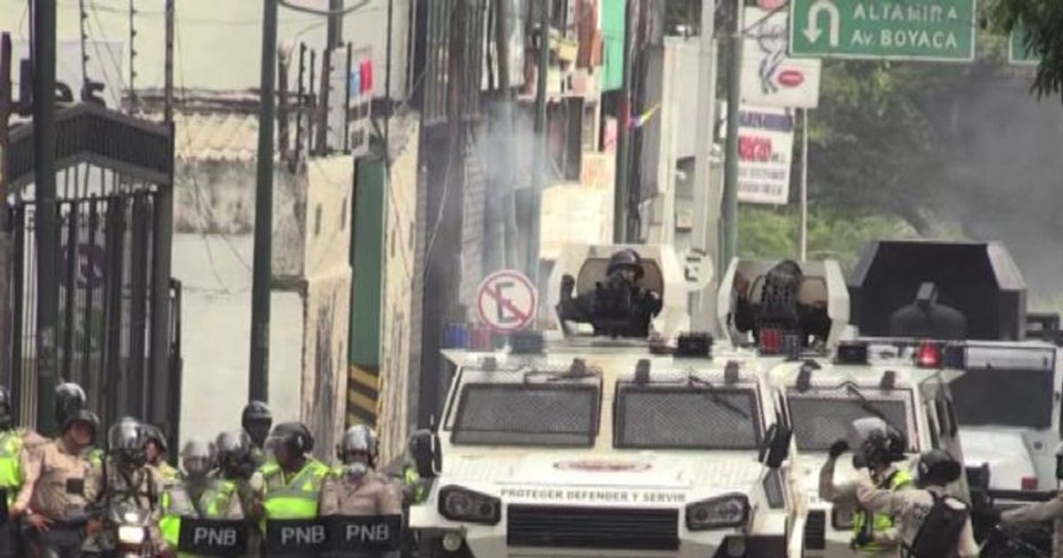 Scontri in Venezuela, tre morti: nuova protesta anti-Maduro