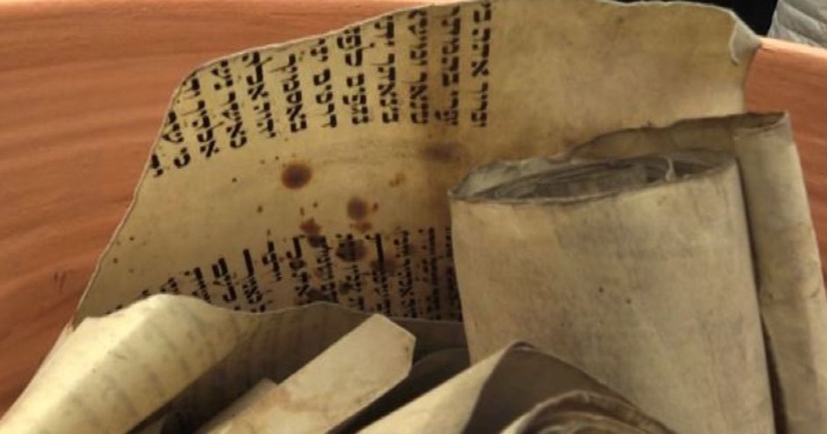 Varsavia sepolte le Torah per celebrare la rivolta del ghetto