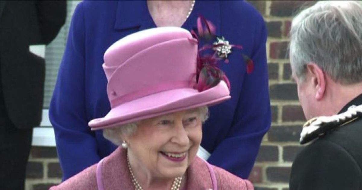 Elisabetta II spegne 91 candeline  la regina dei record