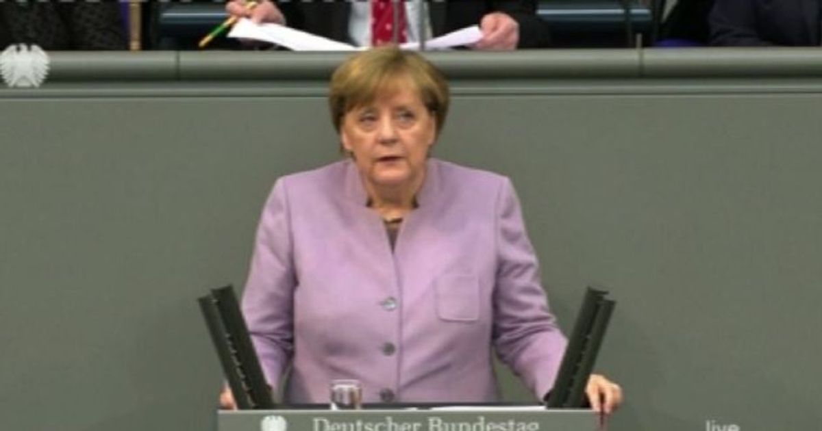 Merkel: relazioni Ue-Turchia duramente colpiti da ultime vicende