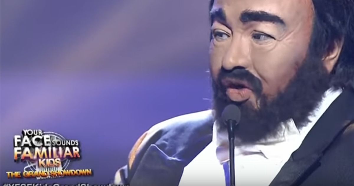 Nel talent filippino una bimba canta come Pavarotti