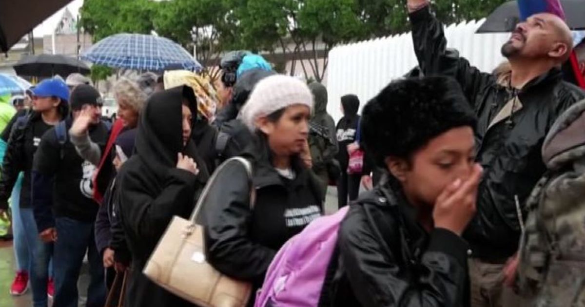 Messico, la “via crucis dei migranti” per chiedere asilo in Usa