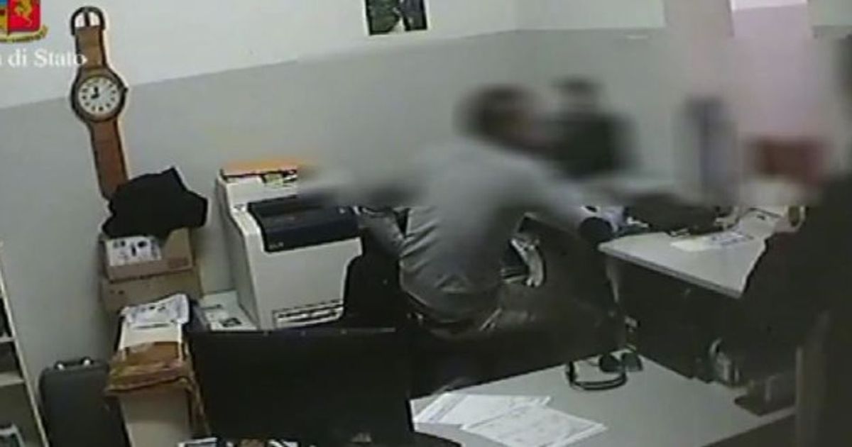 Blitz della Polizia, contatti web tra trafficani e filo-jihad