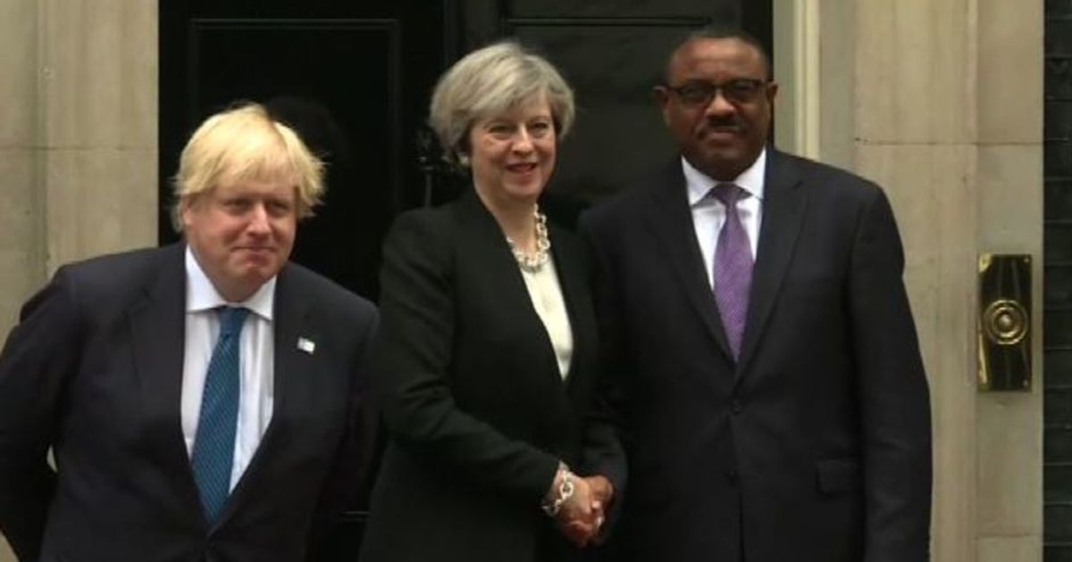 Conferenza a Londra per sostenere la Somalia, May riceve i leader