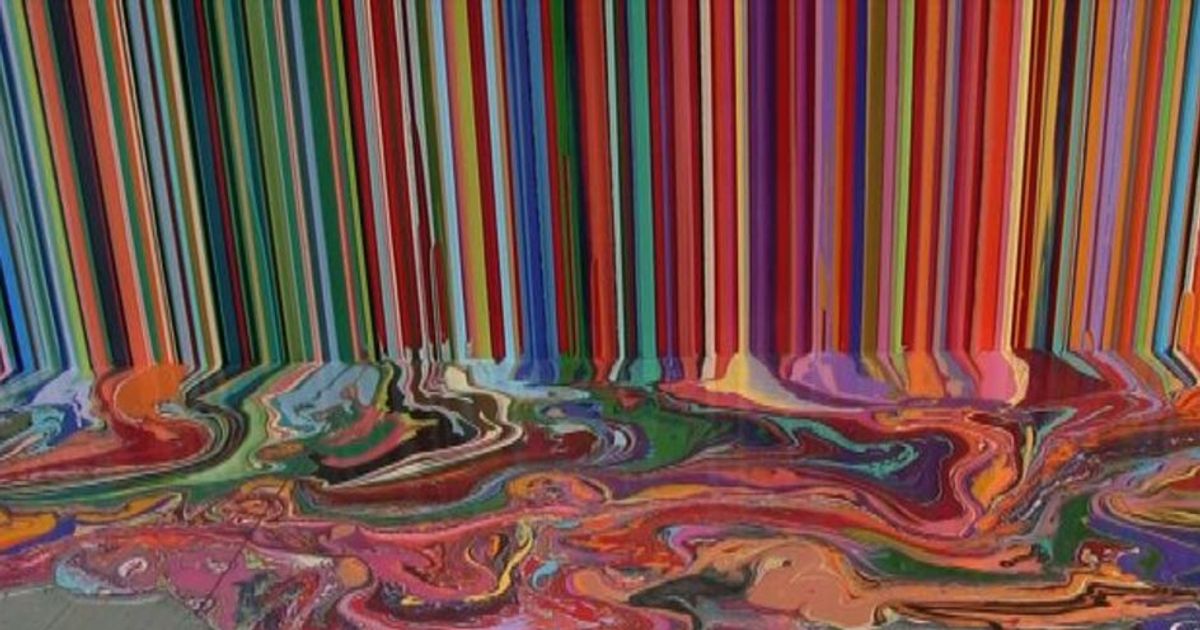 La cascata di colori di Ian Davenport, icona Swatch alla Biennale