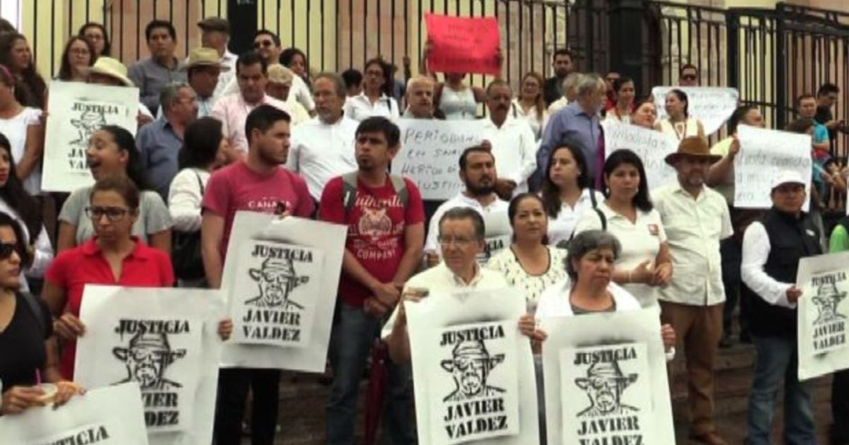 In Messico cittadini in piazza dopo l’omicidio di un giornalista