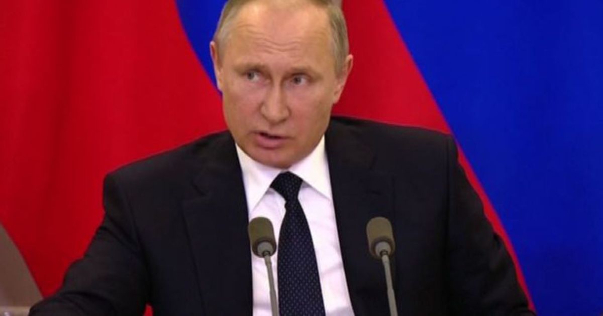 Russia, Putin prende in giro presunti segreti tra Trump e Lavrov