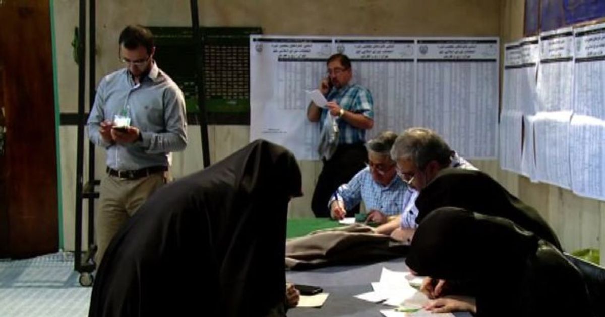 Elezioni Iran, sfida all’ultimo voto tra apertura e resistenza