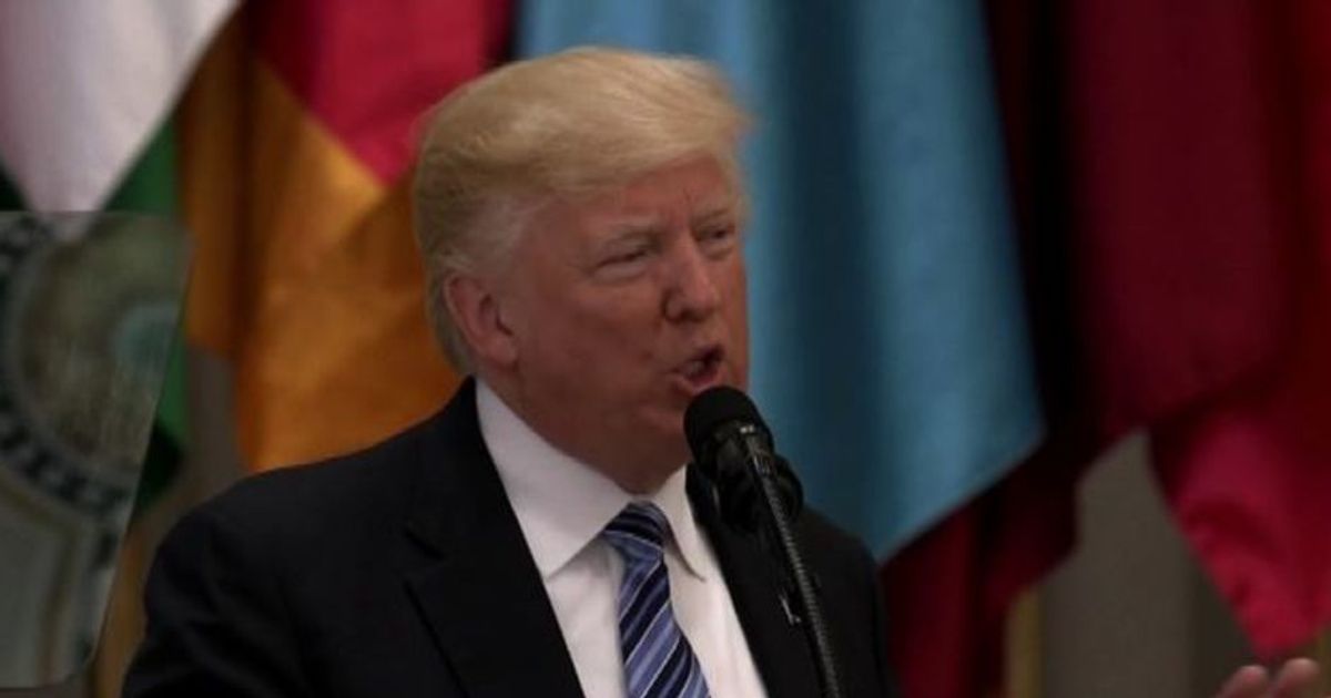 Svolta di Trump a Ryad: lotta al terrore non all’Islam