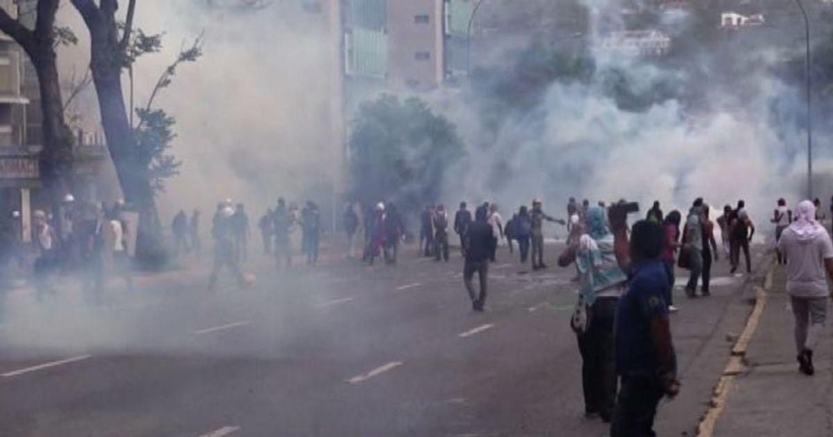 Venezuela, Maduro lancia costituente, sale bilancio morti: 53