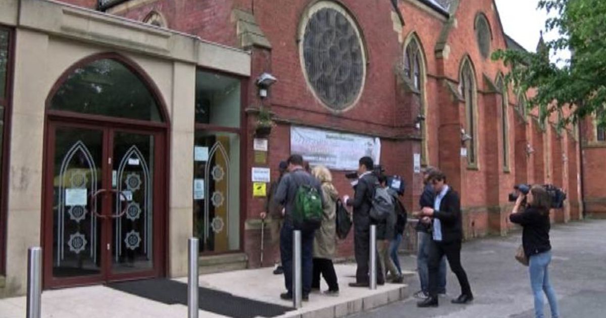 Manchester, nella moschea di Salman Abedi dicono: l’islam è pace