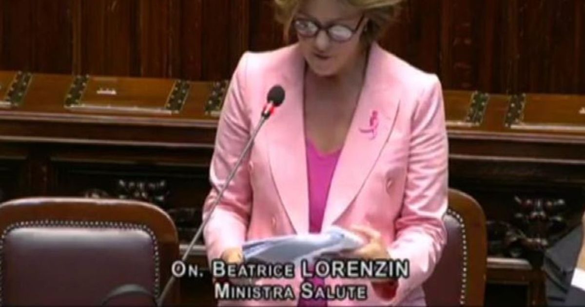 Lorenzin: a chi non fa vaccini segnalazioni Asl sempre e comunque