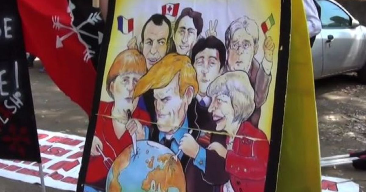 G7, corteo di protesta in marcia per le vie di Giardini Naxos