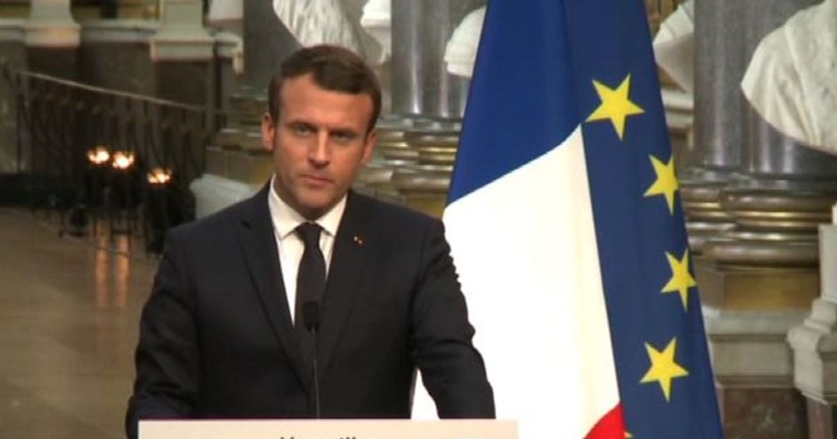 Macron incontra Putin: rafforzare relazioni sulla Siria