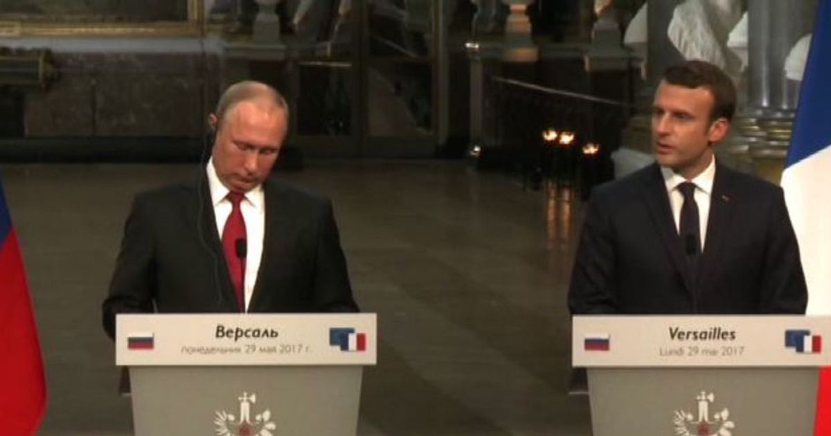 L’attacco di Macron a Putin: Rt e Sputnik organi di propaganda