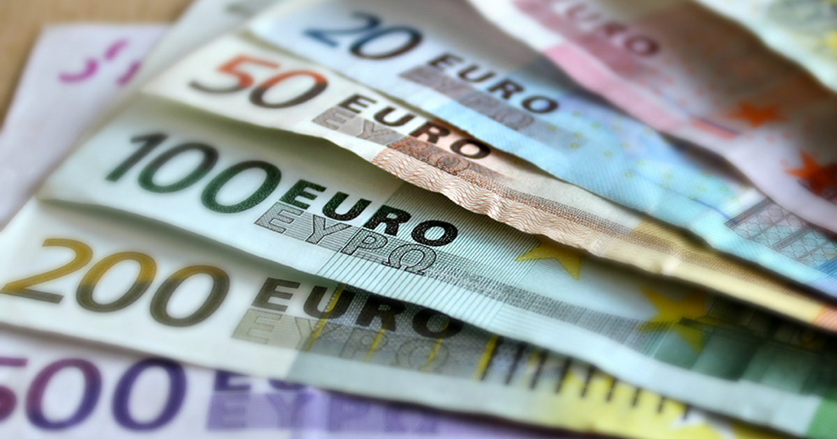 Il bonus mamma parte da domani: ecco come si ottiene