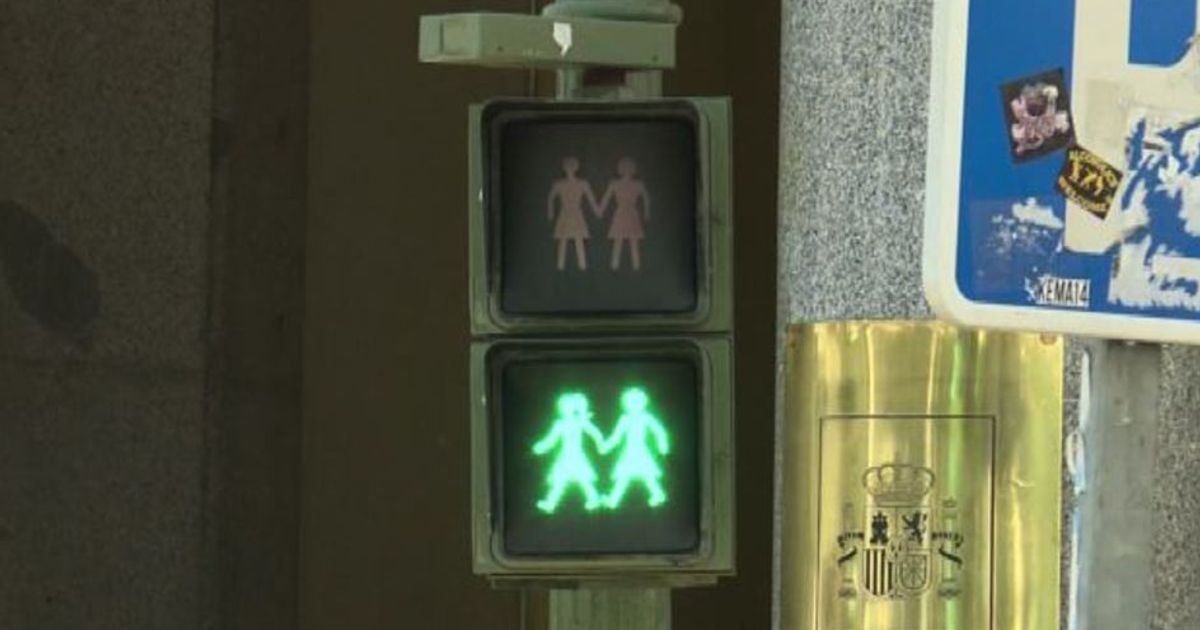 A Madrid i semafori gay-friendly in vista del Pride