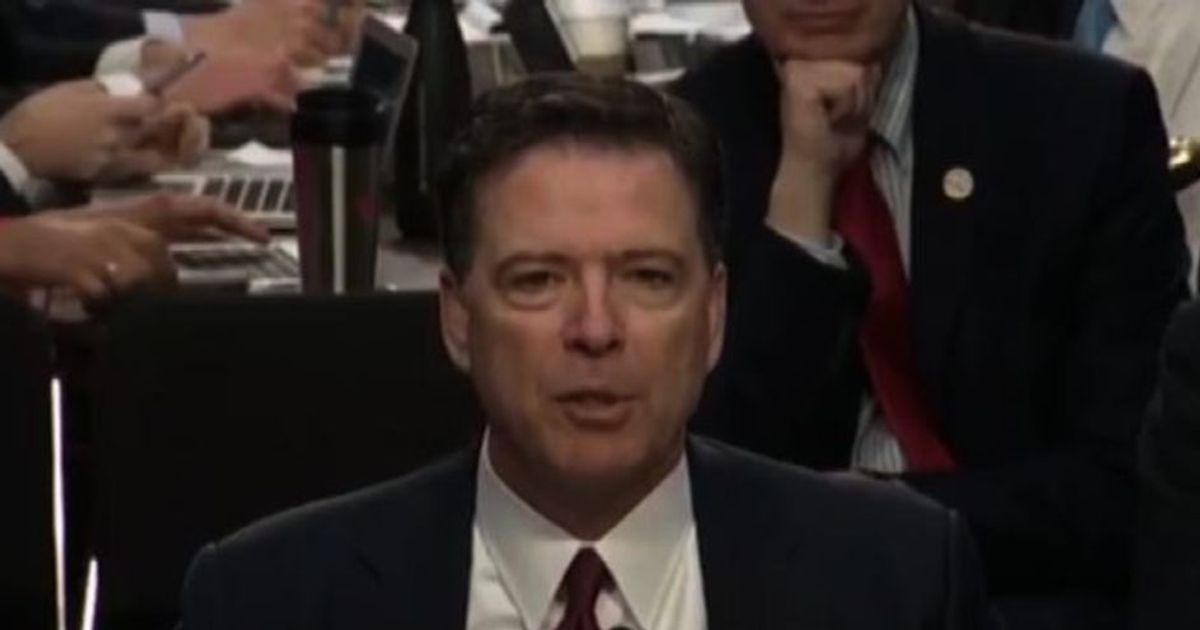 Russiagate, l’ex capo dell’Fbi James Comey ha deposto in Senato