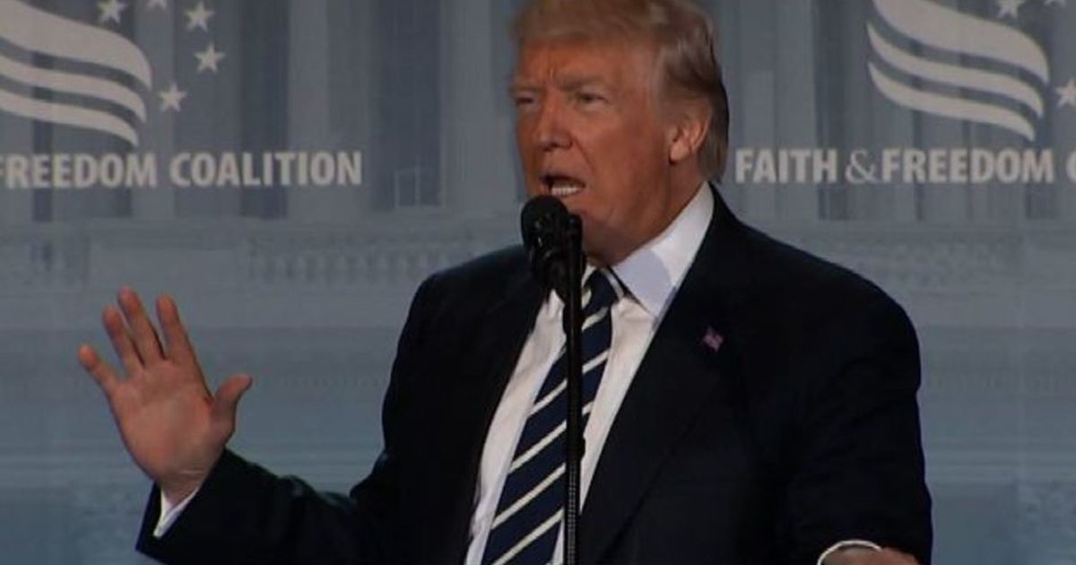 Usa, Trump risponde a Comey: siamo sotto assedio ma combatteremo