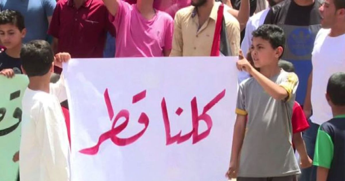 A Gaza Hamas scende in piazza per esprimere solidarietà al Qatar