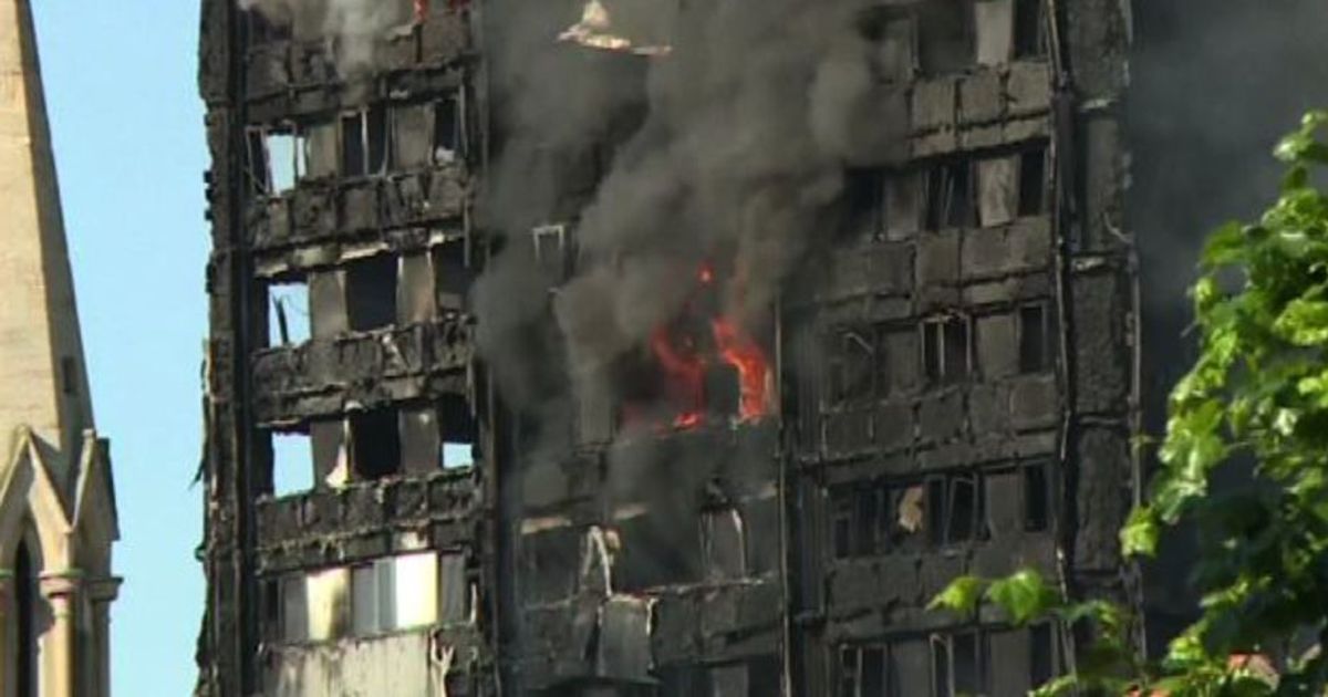 Cosa rimane del palazzo andato a fuoco a Londra