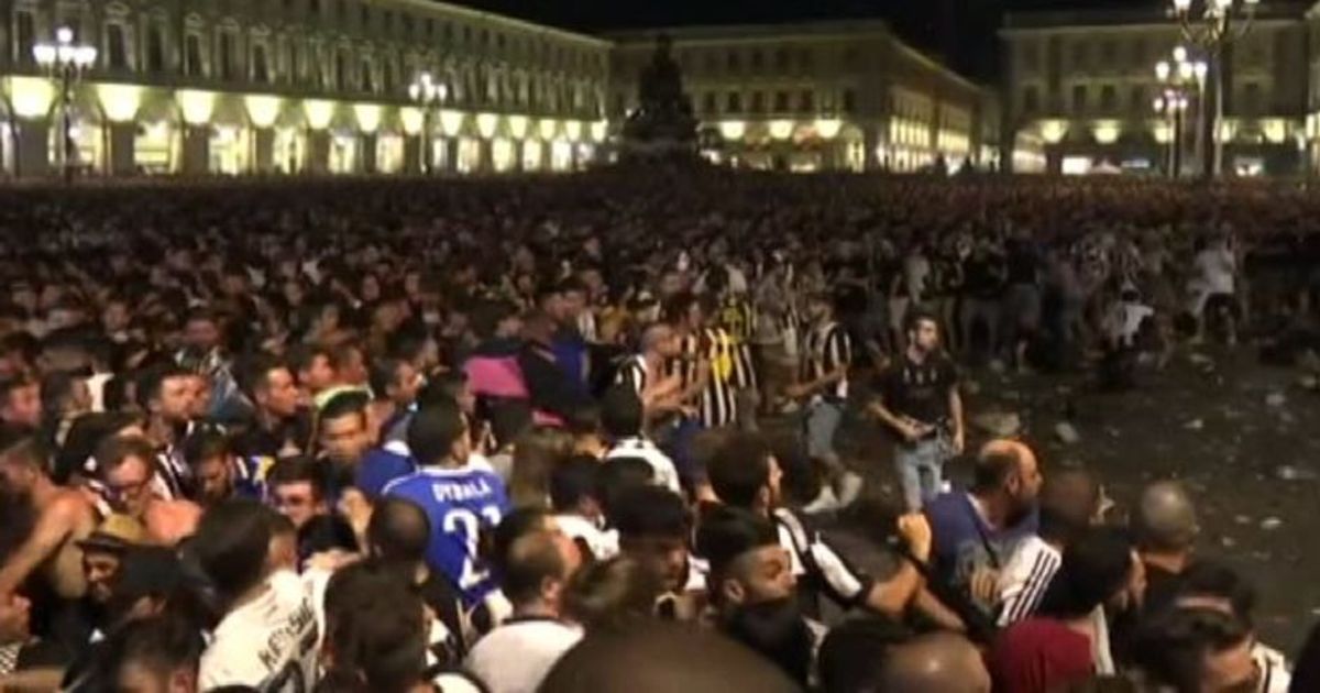 Torino: morta la donna travolta dalla calca di Piazza San Carlo