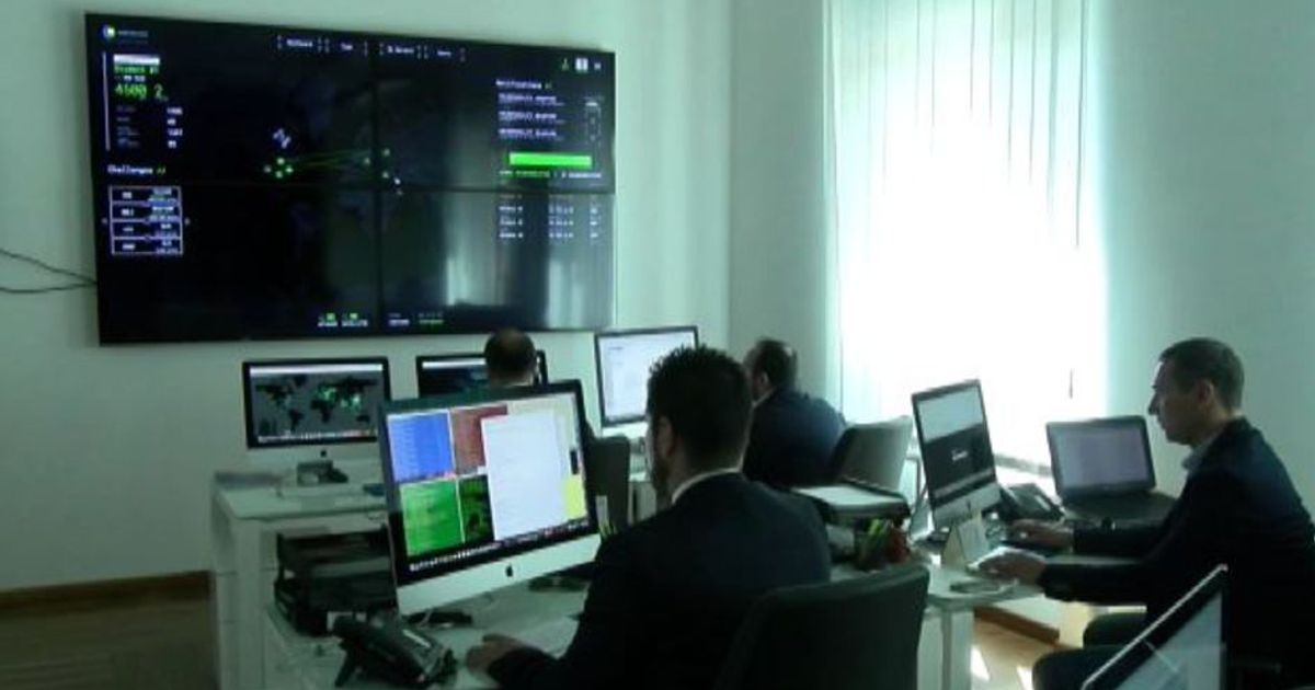 Poste Italiane: fattore umano nel contrasto ai reati sul web