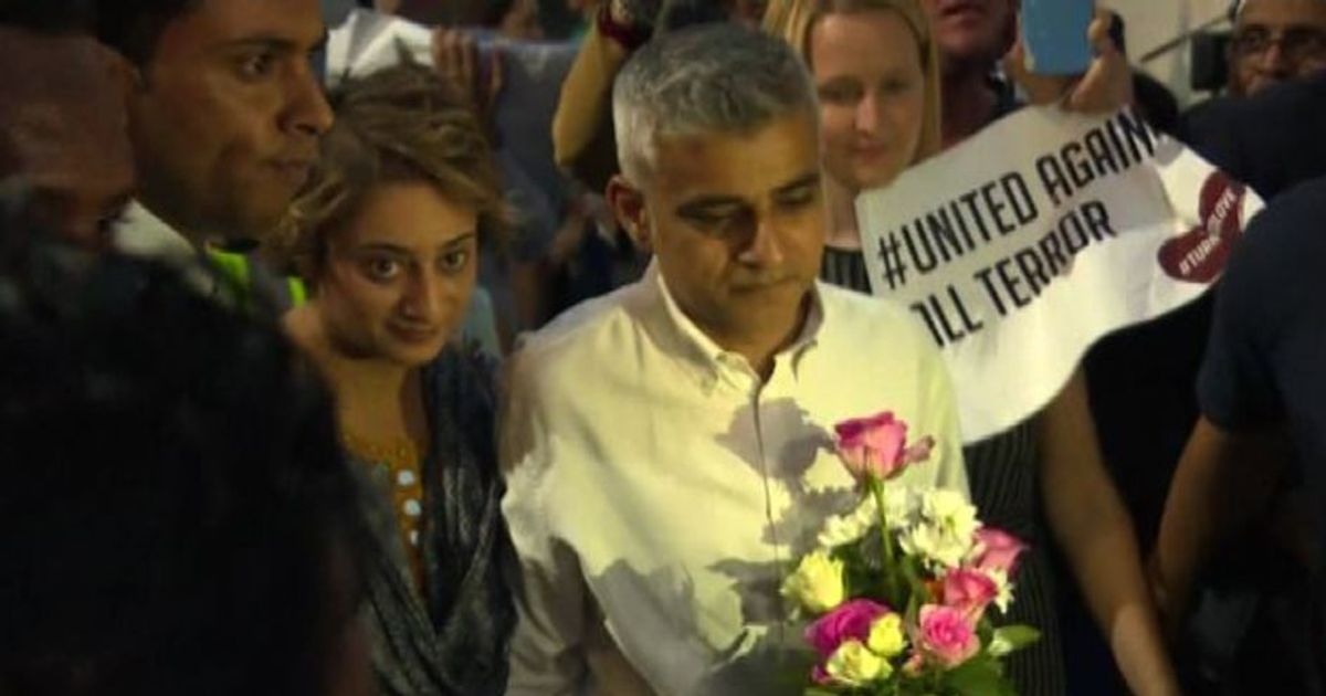 Veglia alla moschea, sindaco di Londra: non ci divideranno