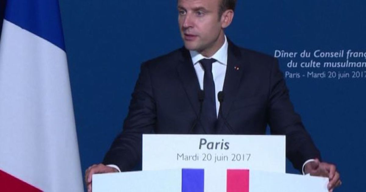 Macron ai leader islamici: lottare contro i predicatori di odio