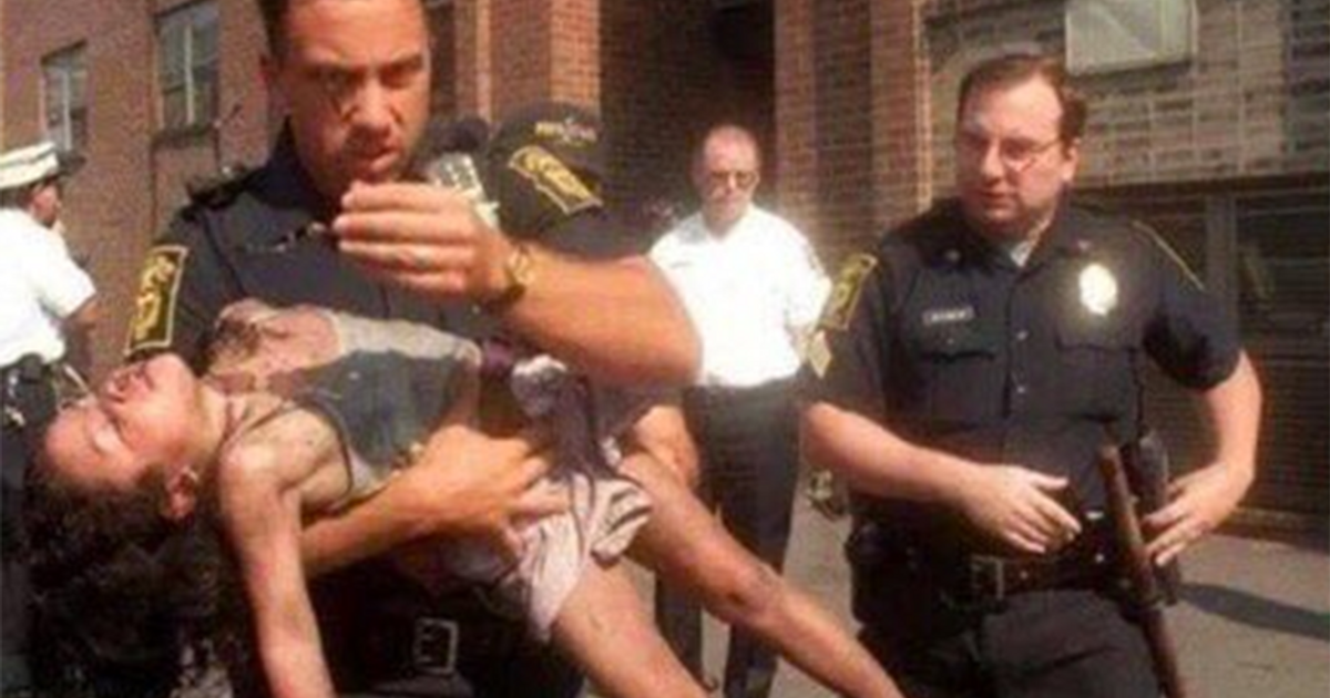 L’eroe che ha salvato la vita a questa bambina: eccoli 19 anni dopo…