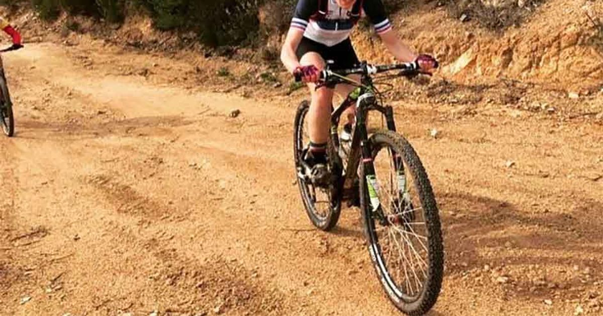In un post mostra il suo volto dopo un incidente: “Siamo vite non mucchi di spazzatura”!