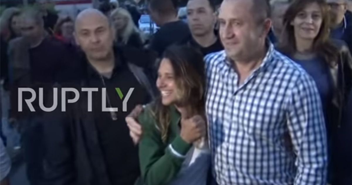 Turista brasiliana e il selfie con il presidente bulgaro