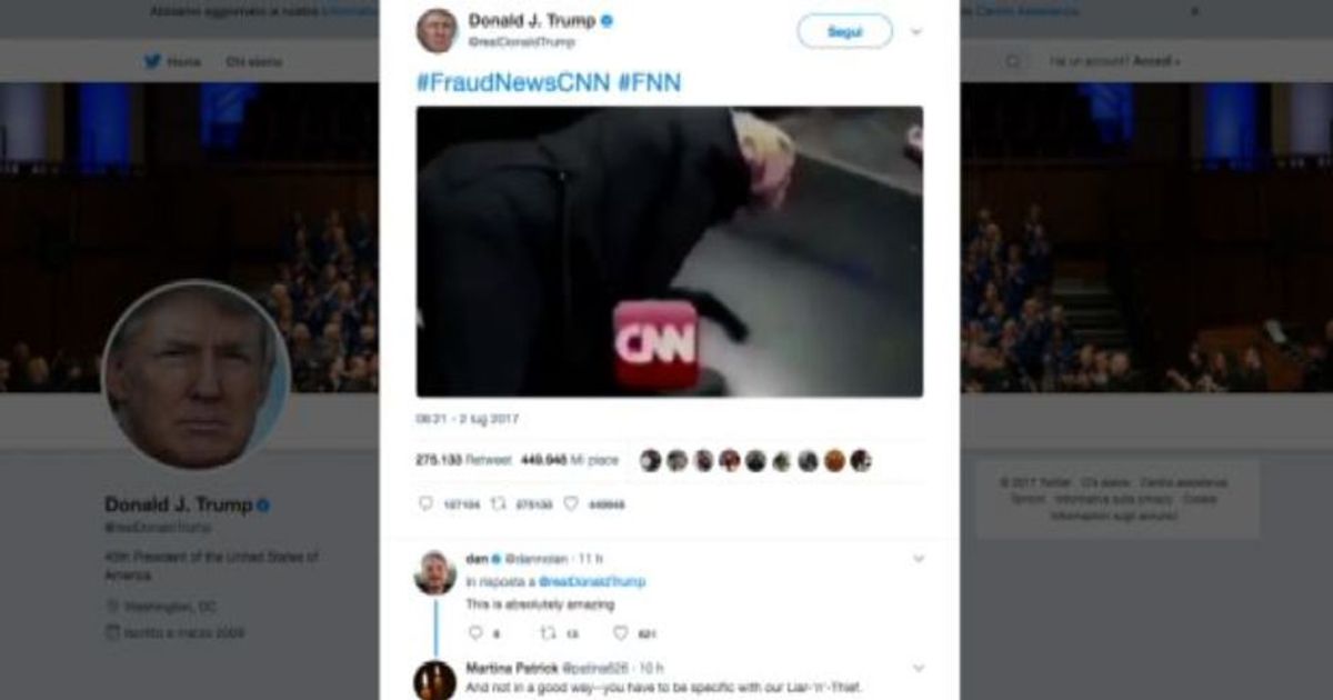 Trump wrestler picchia la Cnn: bufera sul tweet del presidente