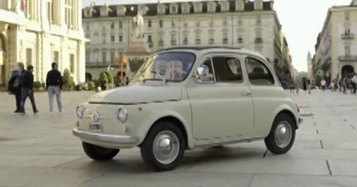 La Fiat 500 compie 60 anni, fu l’icona del boom economico