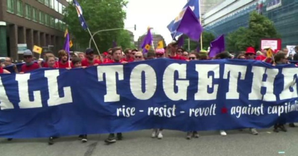 G20, ancora proteste ad Amburgo, polizia teme violenze – VIDEO