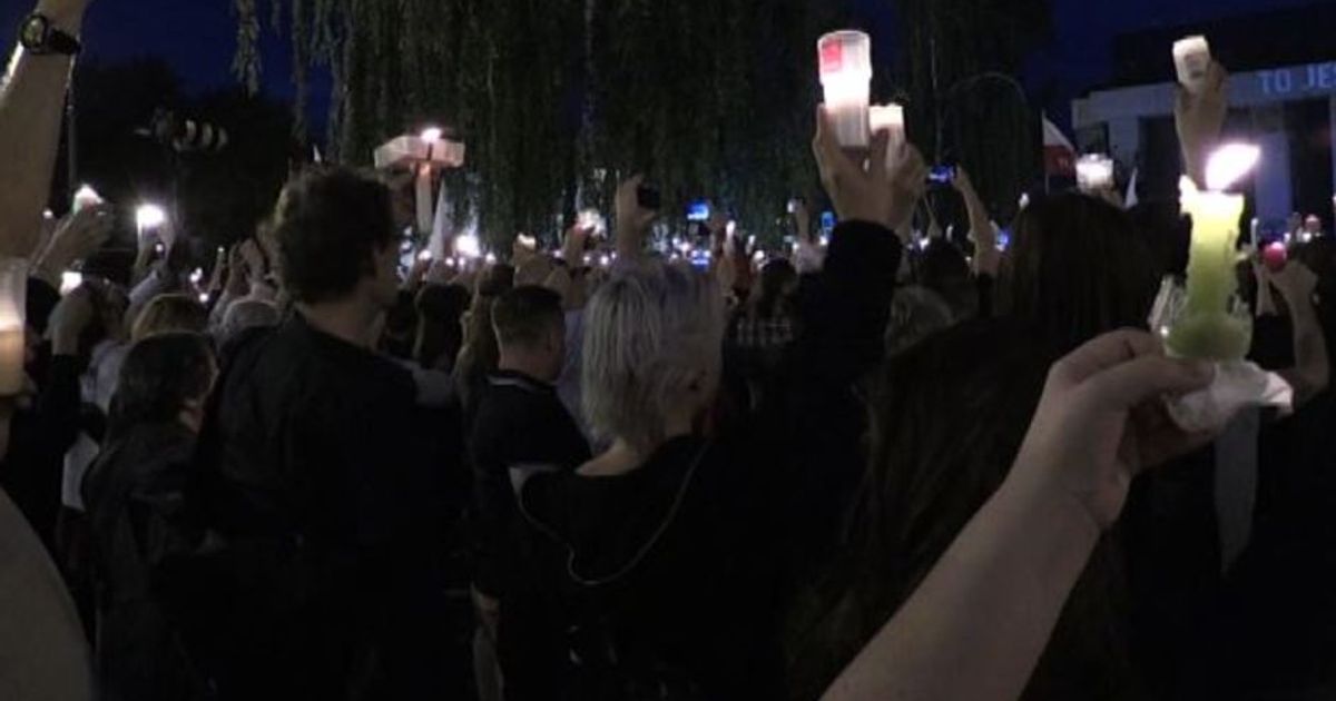 In Polonia migliaia in piazza contro la legge sui giudici
