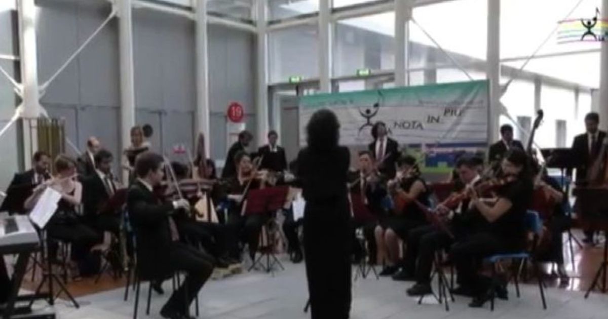 L8217Orchestra di autistici incanta con la Marcia Trionfale