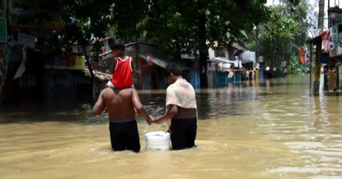 Piogge monsoniche in India, 213 morti nel Gujarat