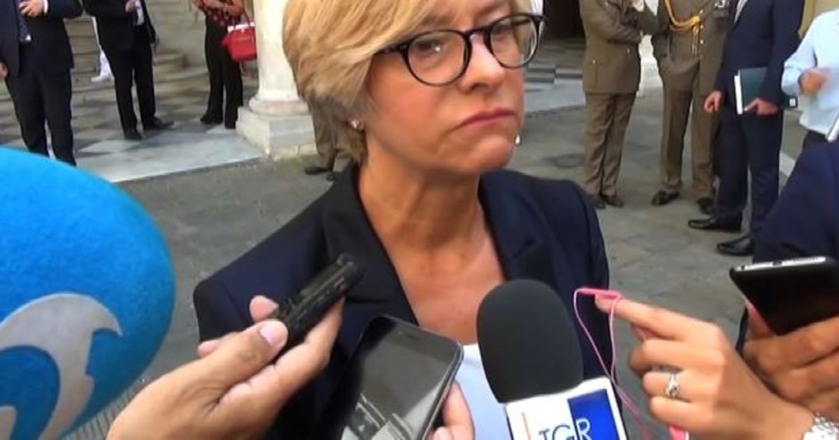 Fincantieri, Pinotti: Italia non arretrerà di un millimetro