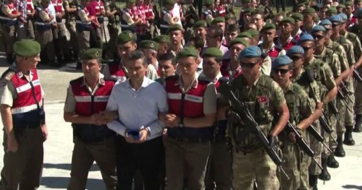 Turchia, al via processo per circa 500 arrestati dopo il golpe